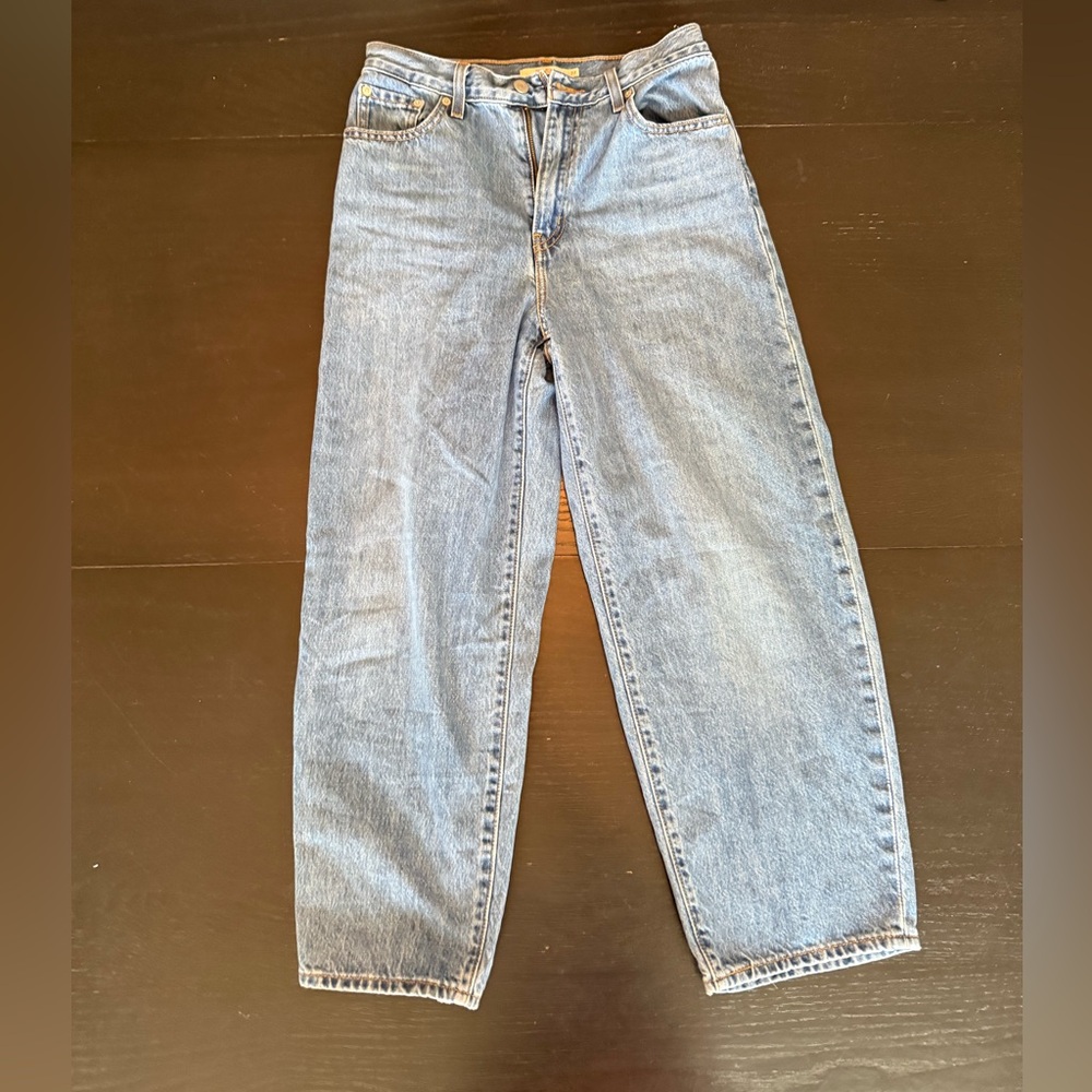 Levi’s Balloon Leg Jeans - Size 27